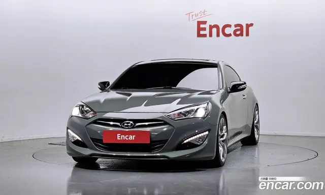 Hyundai Genesis 2012 3.8 автомат (гидро), миниатюра 3