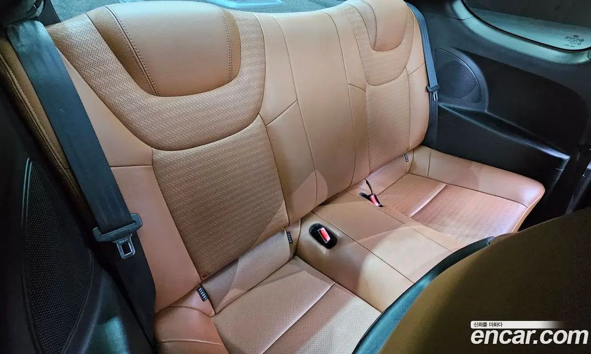 Hyundai Genesis 2012 3.8 автомат (гидро), фото 7
