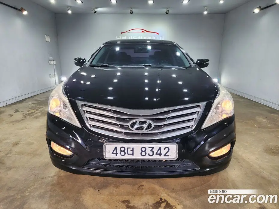 Hyundai Grandeur 2011 2.4 автомат (гидро), фото 1 Hyundai Grandeur 2011 2.4 автомат (гидро), фото 1