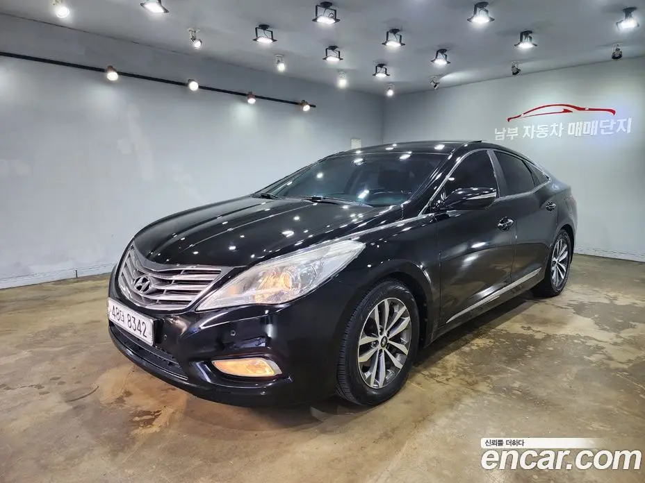 Hyundai Grandeur 2011 2.4 автомат (гидро), фото 2 Hyundai Grandeur 2011 2.4 автомат (гидро), фото 2