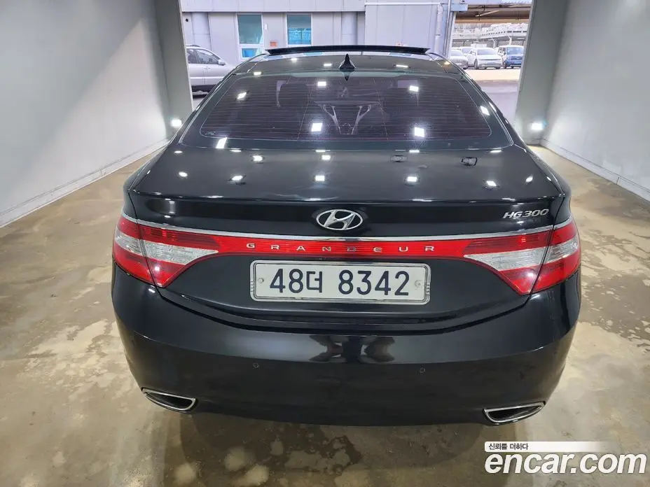 Hyundai Grandeur 2011 2.4 автомат (гидро), фото 5 Hyundai Grandeur 2011 2.4 автомат (гидро), фото 5
