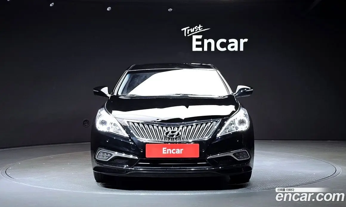 Hyundai Grandeur 2014 2.4 автомат (гидро), фото 3 Hyundai Grandeur 2014 2.4 автомат (гидро), фото 3