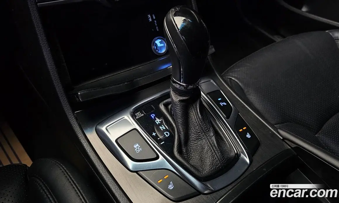 Hyundai Grandeur 2014 2.4 автомат (гидро), фото 9 Hyundai Grandeur 2014 2.4 автомат (гидро), фото 9