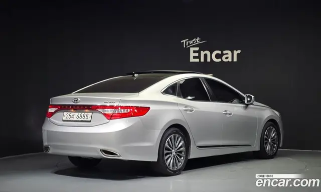 Hyundai Grandeur 2014 3.0 автомат (гидро), миниатюра 2 Hyundai Grandeur 2014 3.0 автомат (гидро), миниатюра 2
