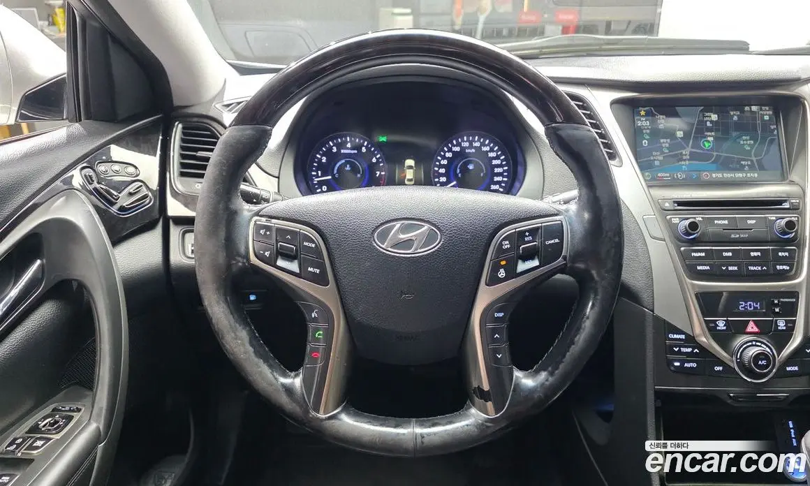 Hyundai Grandeur 2014 3.0 автомат (гидро), фото 13 Hyundai Grandeur 2014 3.0 автомат (гидро), фото 13