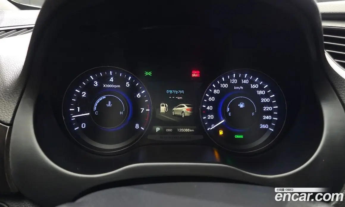 Hyundai Grandeur 2014 3.0 автомат (гидро), фото 8 Hyundai Grandeur 2014 3.0 автомат (гидро), фото 8