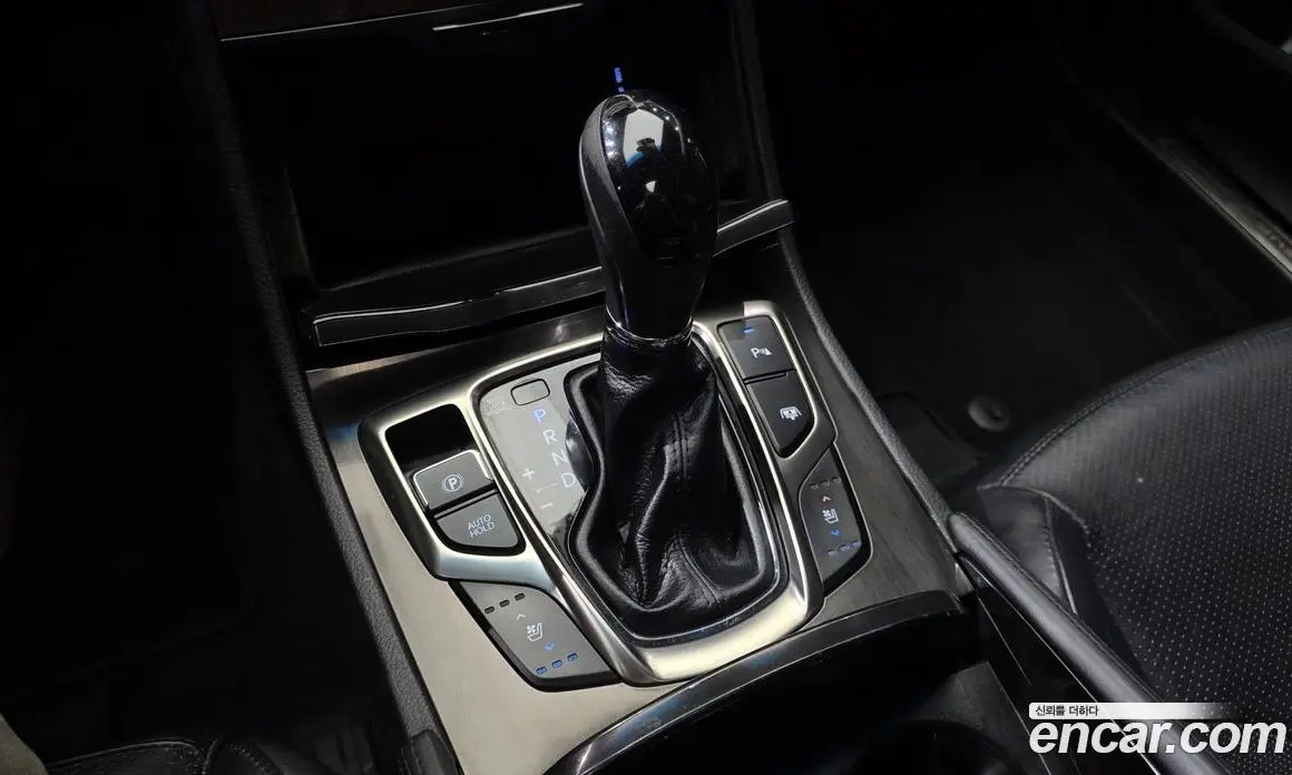 Hyundai Grandeur 2014 3.0 автомат (гидро), фото 9 Hyundai Grandeur 2014 3.0 автомат (гидро), фото 9