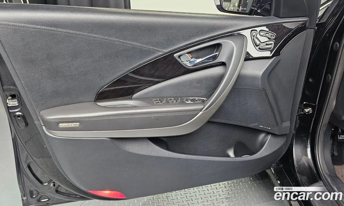 Hyundai Grandeur 2014 3.0 автомат (гидро), фото 14