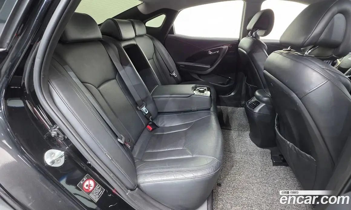 Hyundai Grandeur 2014 3.0 автомат (гидро), фото 20 Hyundai Grandeur 2014 3.0 автомат (гидро), фото 20