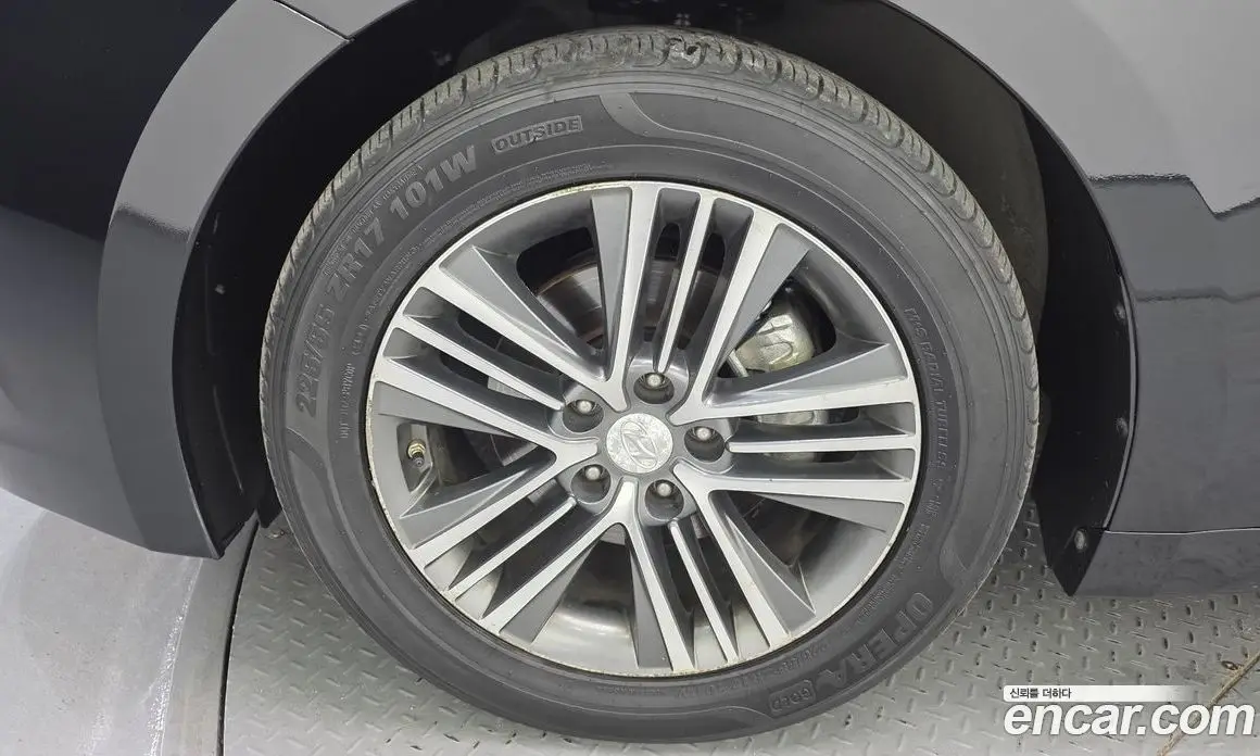 Hyundai Grandeur 2014 3.0 автомат (гидро), фото 5 Hyundai Grandeur 2014 3.0 автомат (гидро), фото 5