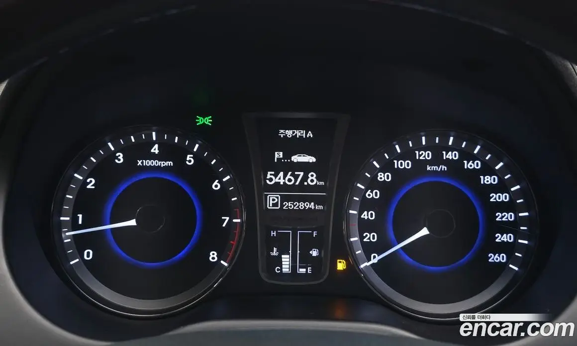 Hyundai Grandeur 2014 3.0 автомат (гидро), фото 8 Hyundai Grandeur 2014 3.0 автомат (гидро), фото 8