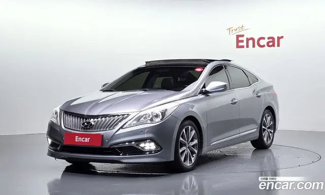 Hyundai Grandeur 2015 2.2 автомат (гидро), миниатюра 1 Hyundai Grandeur 2015 2.2 автомат (гидро), миниатюра 1