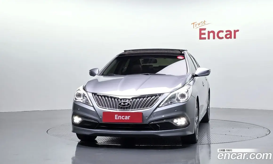 Hyundai Grandeur 2015 2.2 автомат (гидро), фото 3 Hyundai Grandeur 2015 2.2 автомат (гидро), фото 3