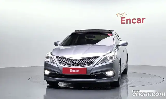 Hyundai Grandeur 2015 2.2 автомат (гидро), миниатюра 3 Hyundai Grandeur 2015 2.2 автомат (гидро), миниатюра 3