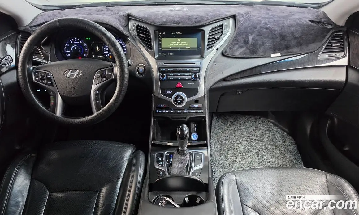 Hyundai Grandeur 2015 3.0 автомат (гидро), фото 7 Hyundai Grandeur 2015 3.0 автомат (гидро), фото 7