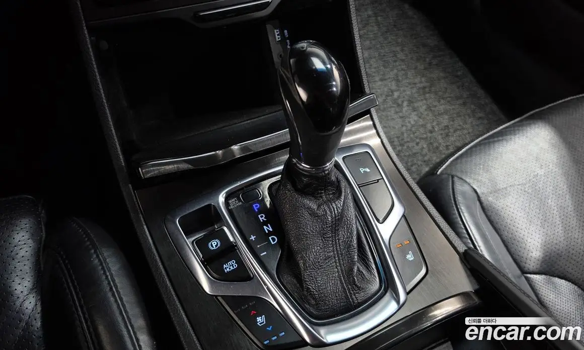 Hyundai Grandeur 2015 3.0 автомат (гидро), фото 9 Hyundai Grandeur 2015 3.0 автомат (гидро), фото 9