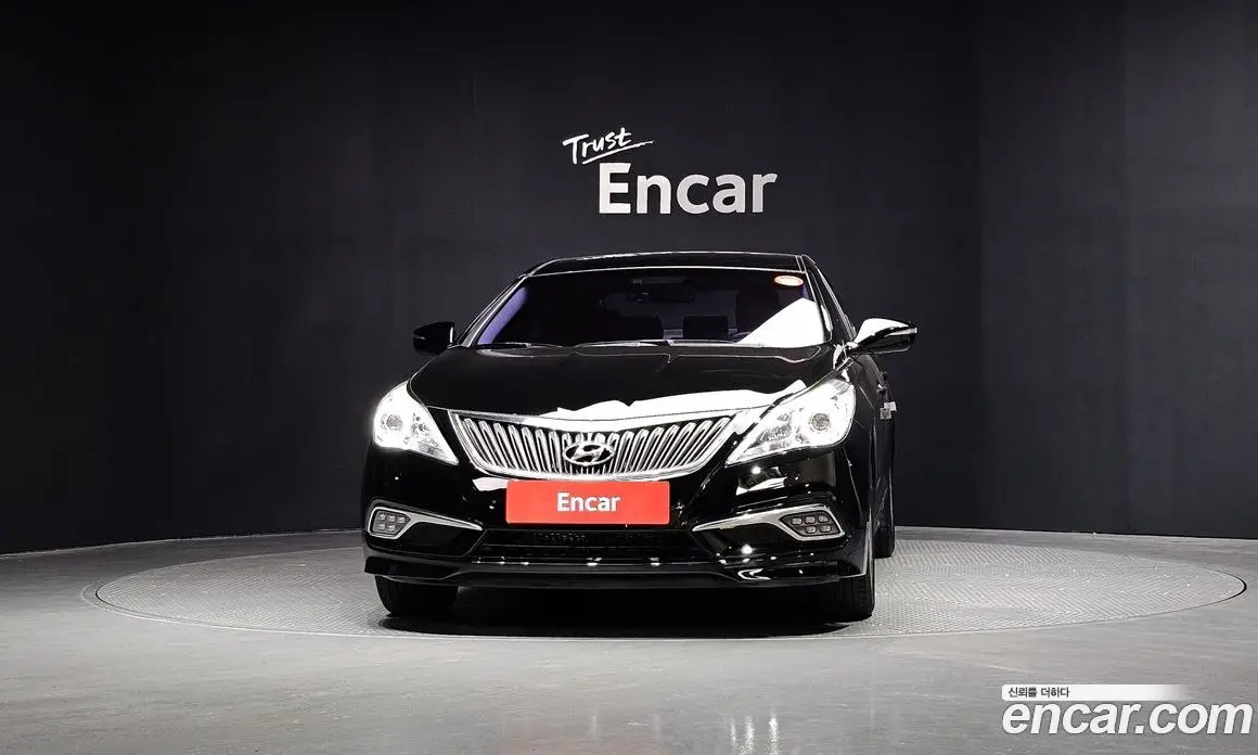 Hyundai Grandeur 2016 2.4 автомат (гидро), фото 3 Hyundai Grandeur 2016 2.4 автомат (гидро), фото 3