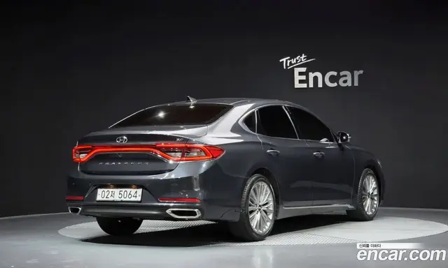 Hyundai Grandeur 2017 3.0 автомат (гидро), миниатюра 2
