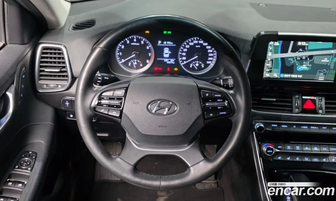 Hyundai Grandeur 2017 3.0 автомат (гидро), фото 19