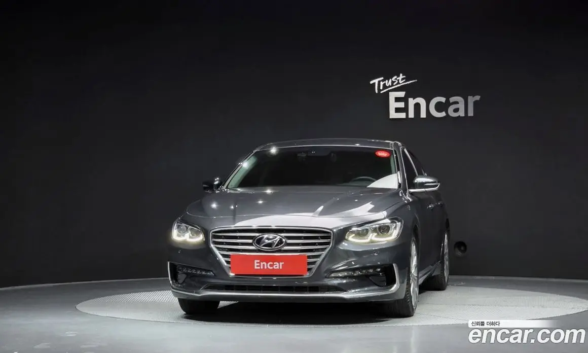 Hyundai Grandeur 2017 3.0 автомат (гидро), фото 3