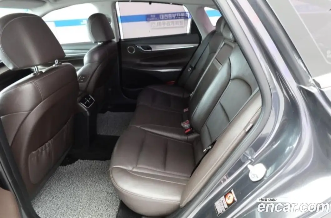 Hyundai Grandeur 2017 3.0 автомат (гидро), фото 17 Hyundai Grandeur 2017 3.0 автомат (гидро), фото 17