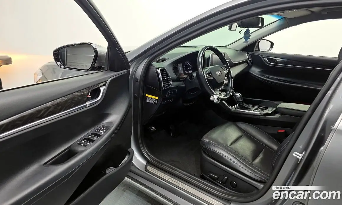 Hyundai Grandeur 2017 3.0 автомат (гидро), фото 13