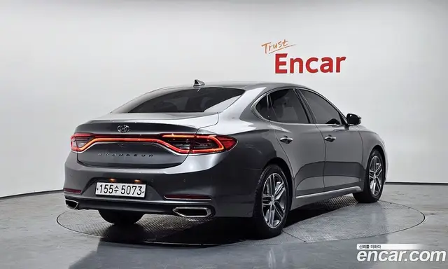Hyundai Grandeur 2017 2.4 автомат (гидро), миниатюра 2