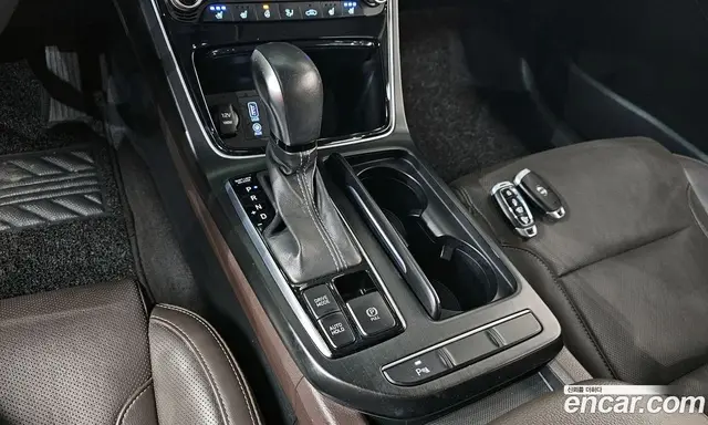 Hyundai Grandeur 2017 2.4 автомат (гидро), миниатюра 12