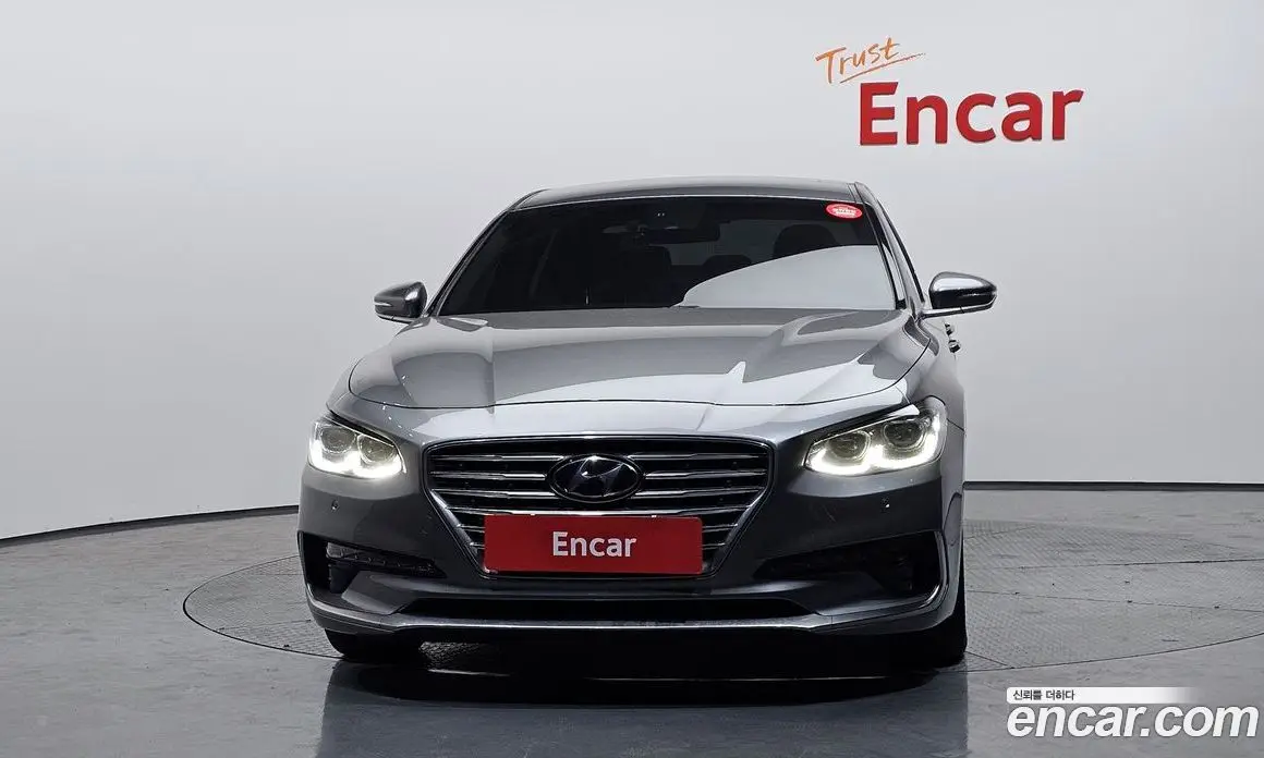 Hyundai Grandeur 2017 2.4 автомат (гидро), фото 3