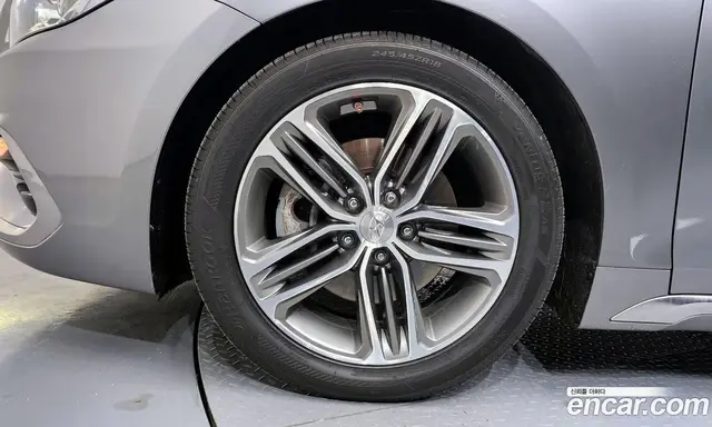 Hyundai Grandeur 2017 2.4 автомат (гидро), миниатюра 5
