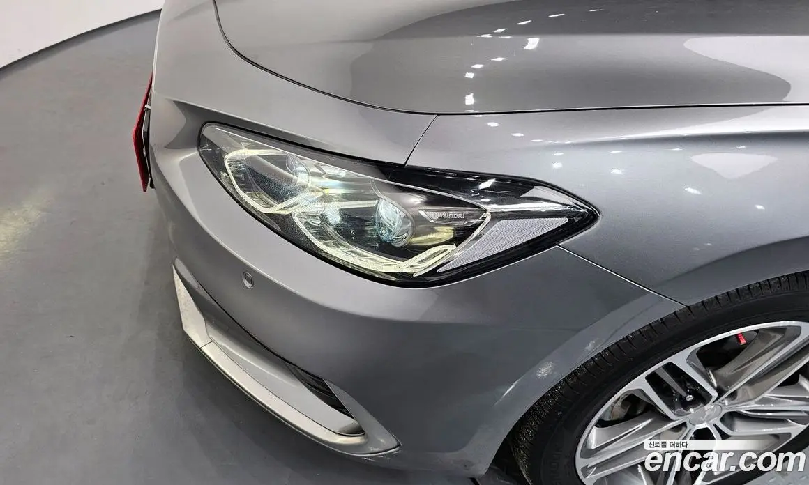 Hyundai Grandeur 2017 2.4 автомат (гидро), фото 8
