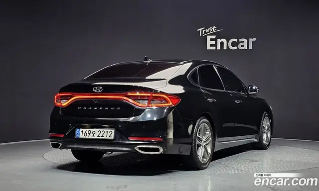Hyundai Grandeur 2018 3.0 автомат (гидро), миниатюра 2