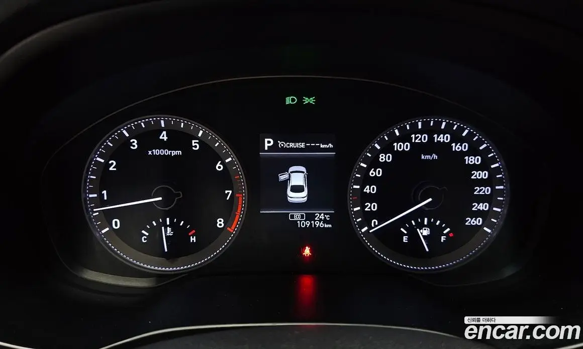Hyundai Grandeur 2018 3.0 автомат (гидро), фото 11