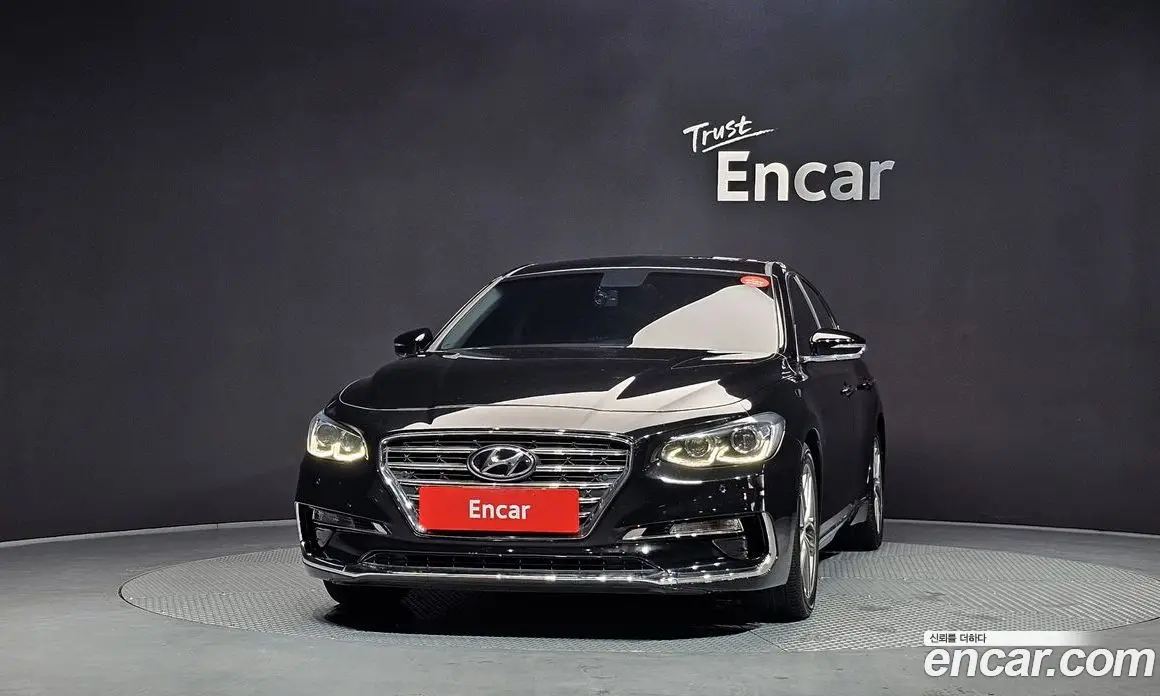 Hyundai Grandeur 2018 3.0 автомат (гидро), фото 3