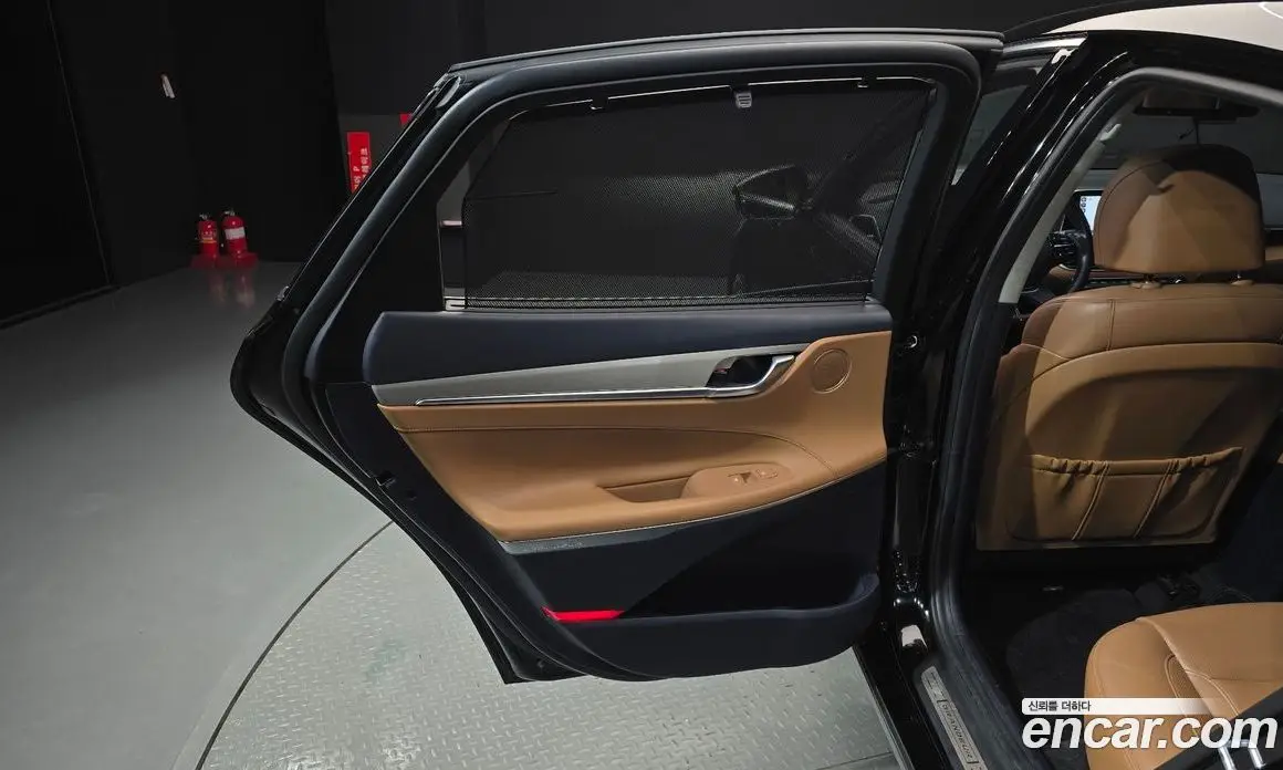 Hyundai Grandeur 2018 2.4 автомат (гидро), фото 15