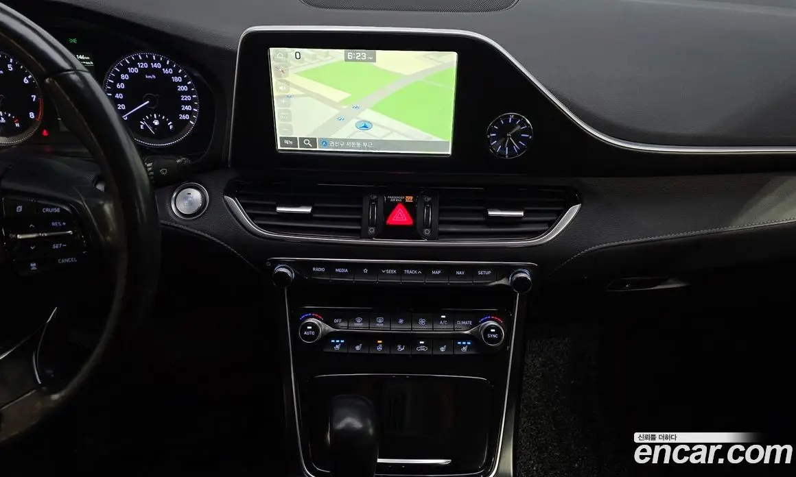Hyundai Grandeur 2018 3.0 автомат (гидро), фото 14