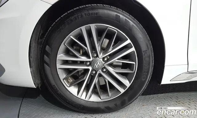 Hyundai Grandeur 2018 3.0 автомат (гидро), миниатюра 5 Hyundai Grandeur 2018 3.0 автомат (гидро), миниатюра 5