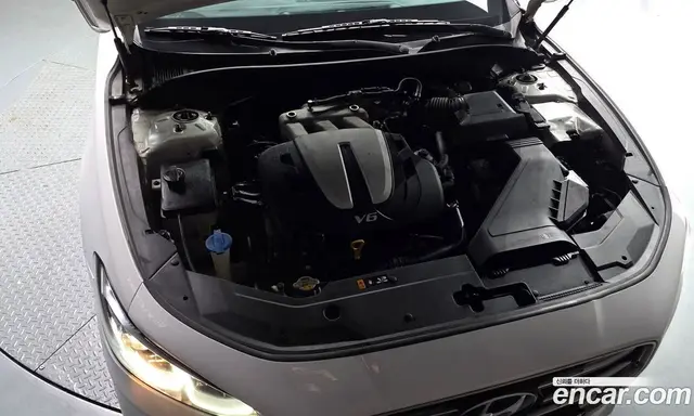 Hyundai Grandeur 2018 3.0 автомат (гидро), миниатюра 6 Hyundai Grandeur 2018 3.0 автомат (гидро), миниатюра 6
