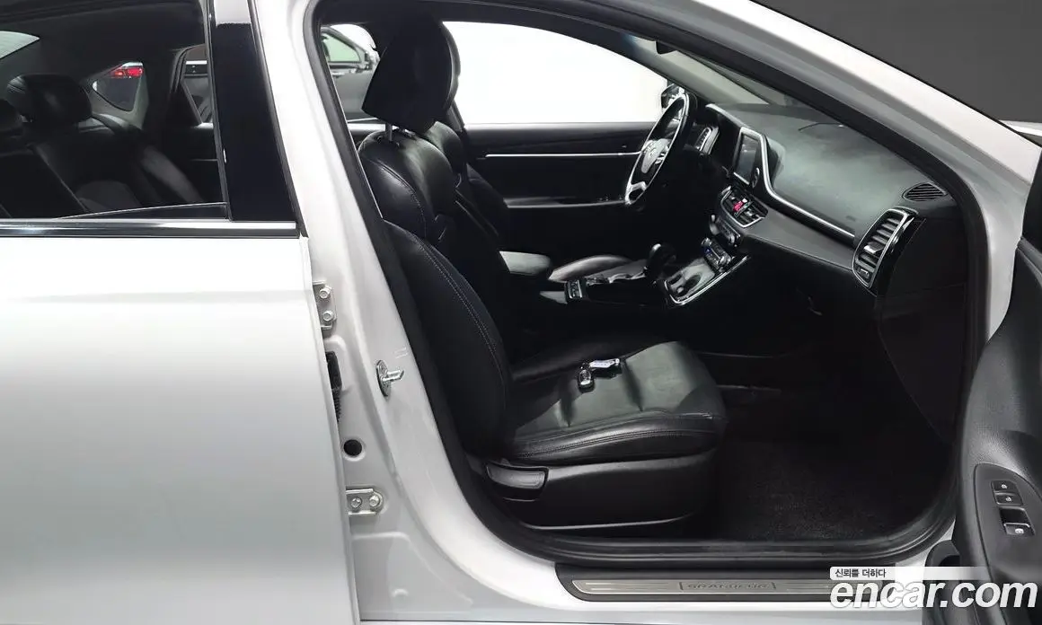 Hyundai Grandeur 2018 3.0 автомат (гидро), фото 10 Hyundai Grandeur 2018 3.0 автомат (гидро), фото 10