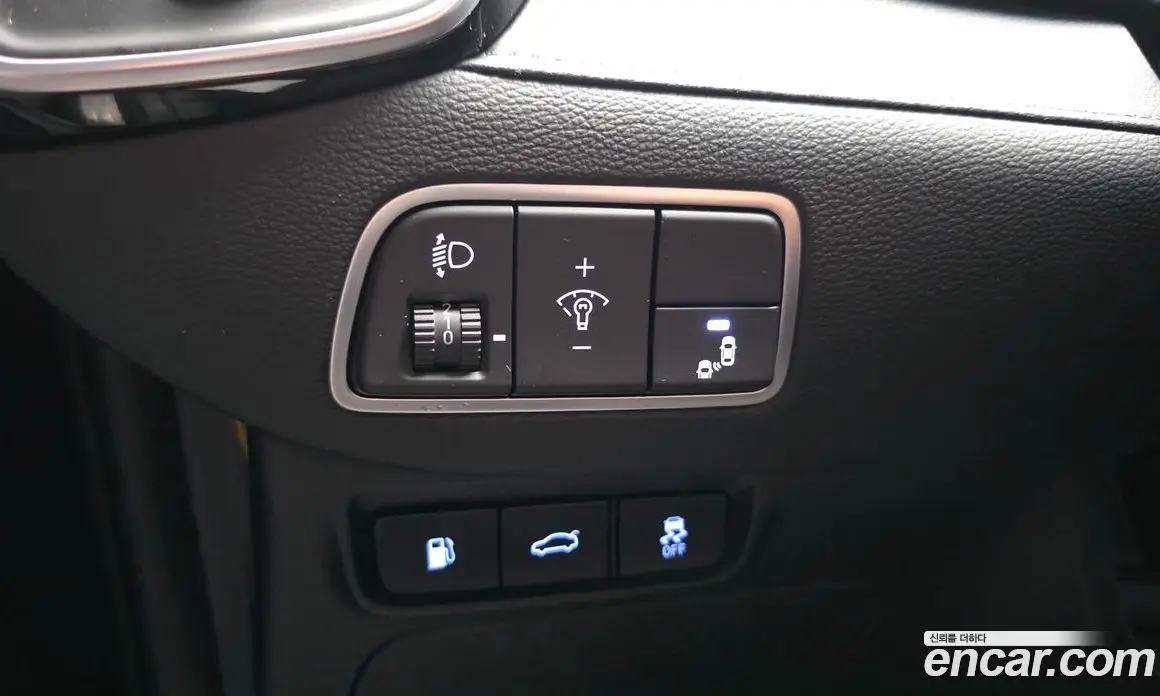Hyundai Grandeur 2018 2.4 автомат (гидро), фото 17 Hyundai Grandeur 2018 2.4 автомат (гидро), фото 17