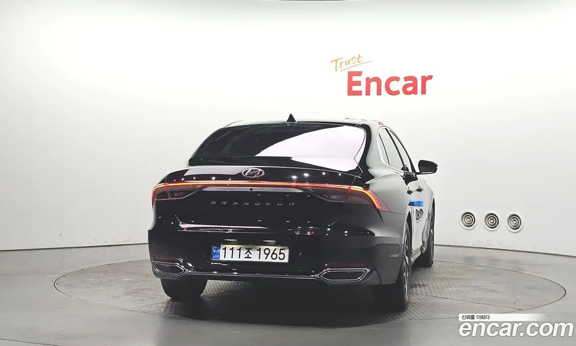 Hyundai Grandeur 2020 2.4 автомат (гидро), фото 4 Hyundai Grandeur 2020 2.4 автомат (гидро), фото 4