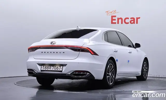 Hyundai Grandeur 2020 2.5 автомат (гидро), миниатюра 2