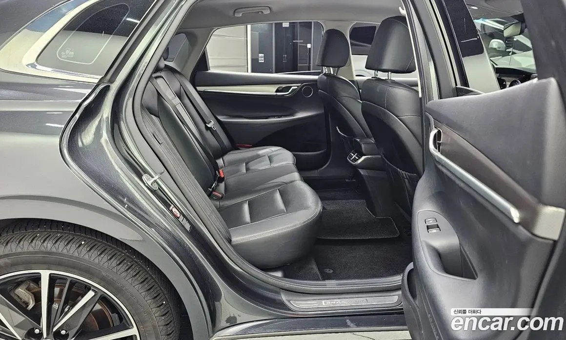 Hyundai Grandeur 2020 3.3 автомат (гидро), фото 12