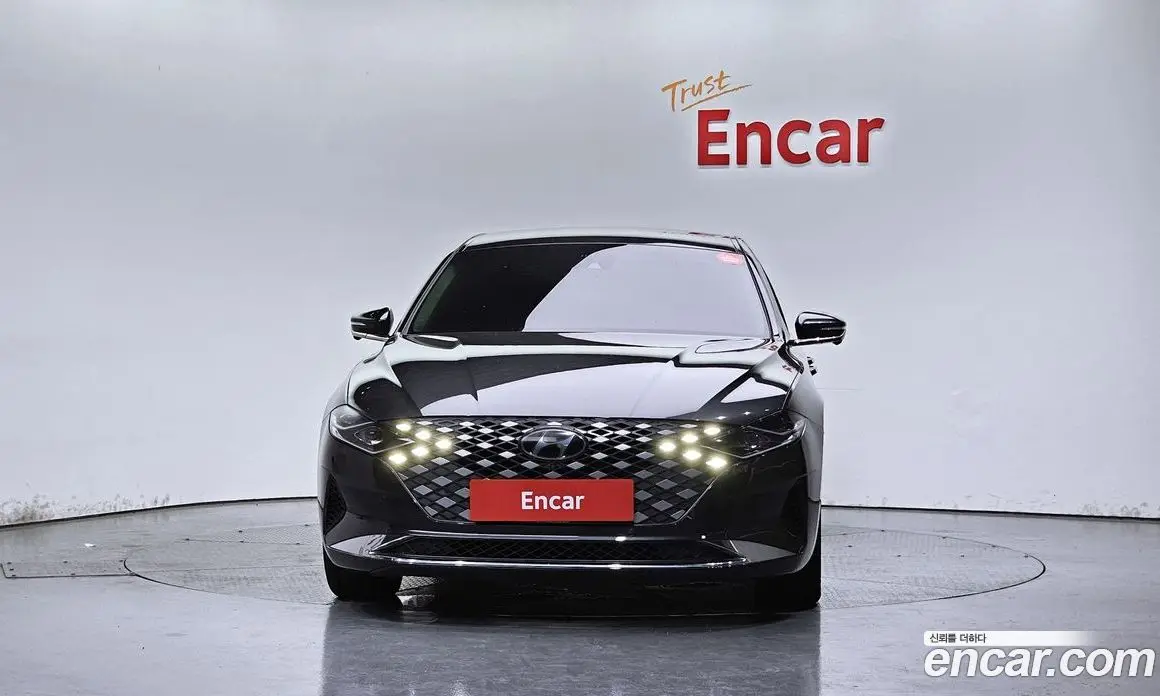 Hyundai Grandeur 2020 3.3 автомат (гидро), фото 3