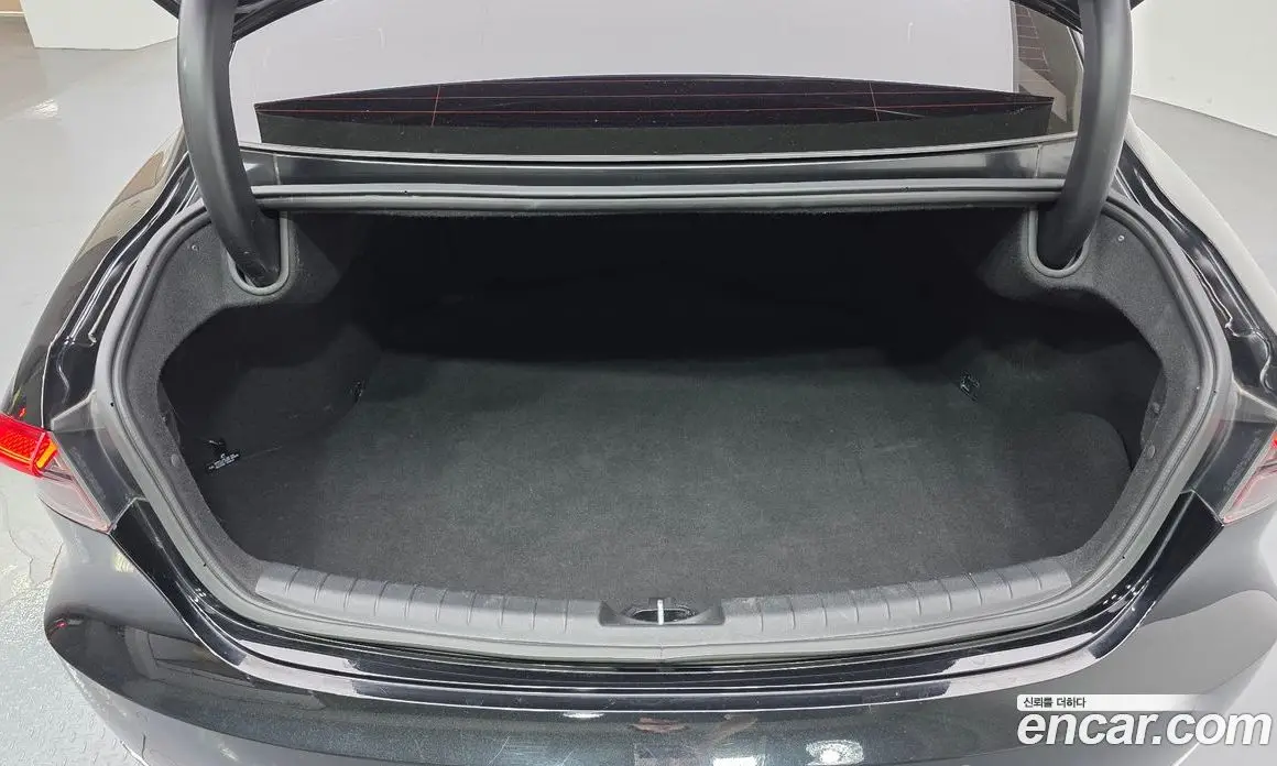 Hyundai Grandeur 2021 2.5 автомат (гидро), фото 20 Hyundai Grandeur 2021 2.5 автомат (гидро), фото 20