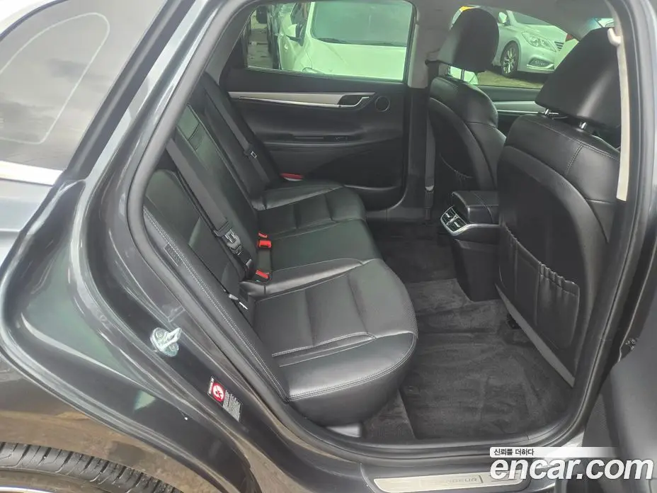 Hyundai Grandeur 2022 2.5 автомат (гидро), фото 13 Hyundai Grandeur 2022 2.5 автомат (гидро), фото 13