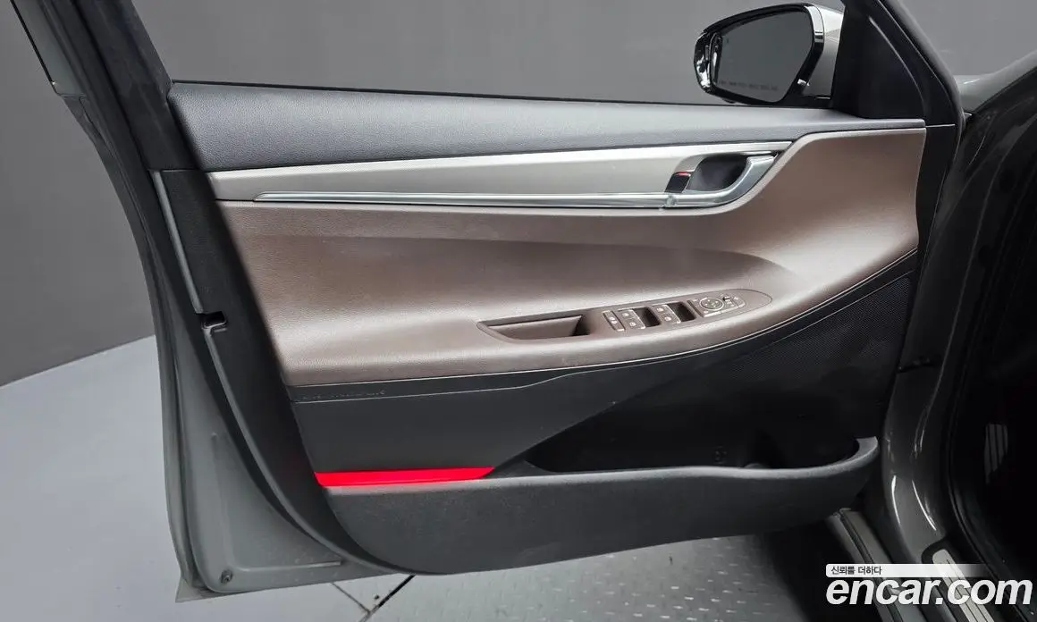 Hyundai Grandeur 2022 2.4 автомат (гидро), фото 14