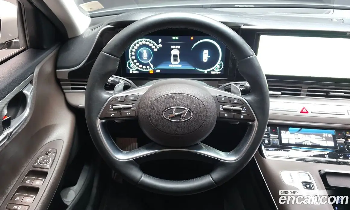 Hyundai Grandeur 2022 2.4 автомат (гидро), фото 20