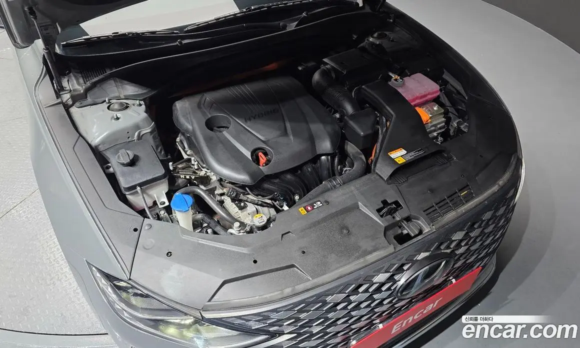 Hyundai Grandeur 2022 2.4 автомат (гидро), фото 6