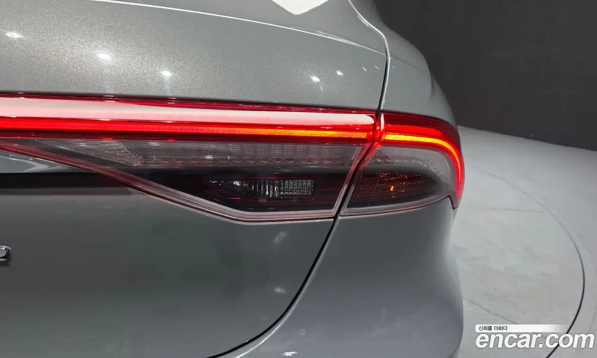 Hyundai Grandeur 2022 2.4 автомат (гидро), фото 9